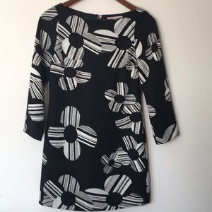 Juicy couture floral 3/4 sleeved dress